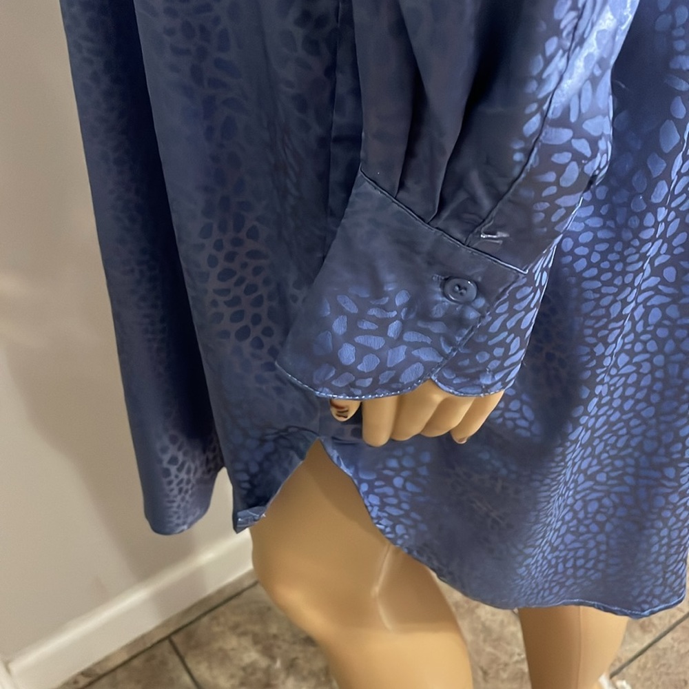 Vada Winter Robe - Picture 6 of 7